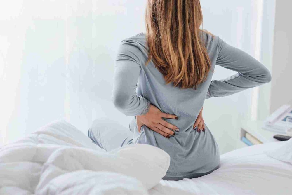 Sleep positions for pregnancy trimesters
